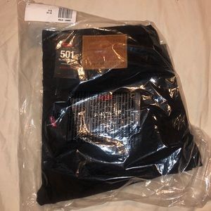 Levi’s 501 Slim Taper